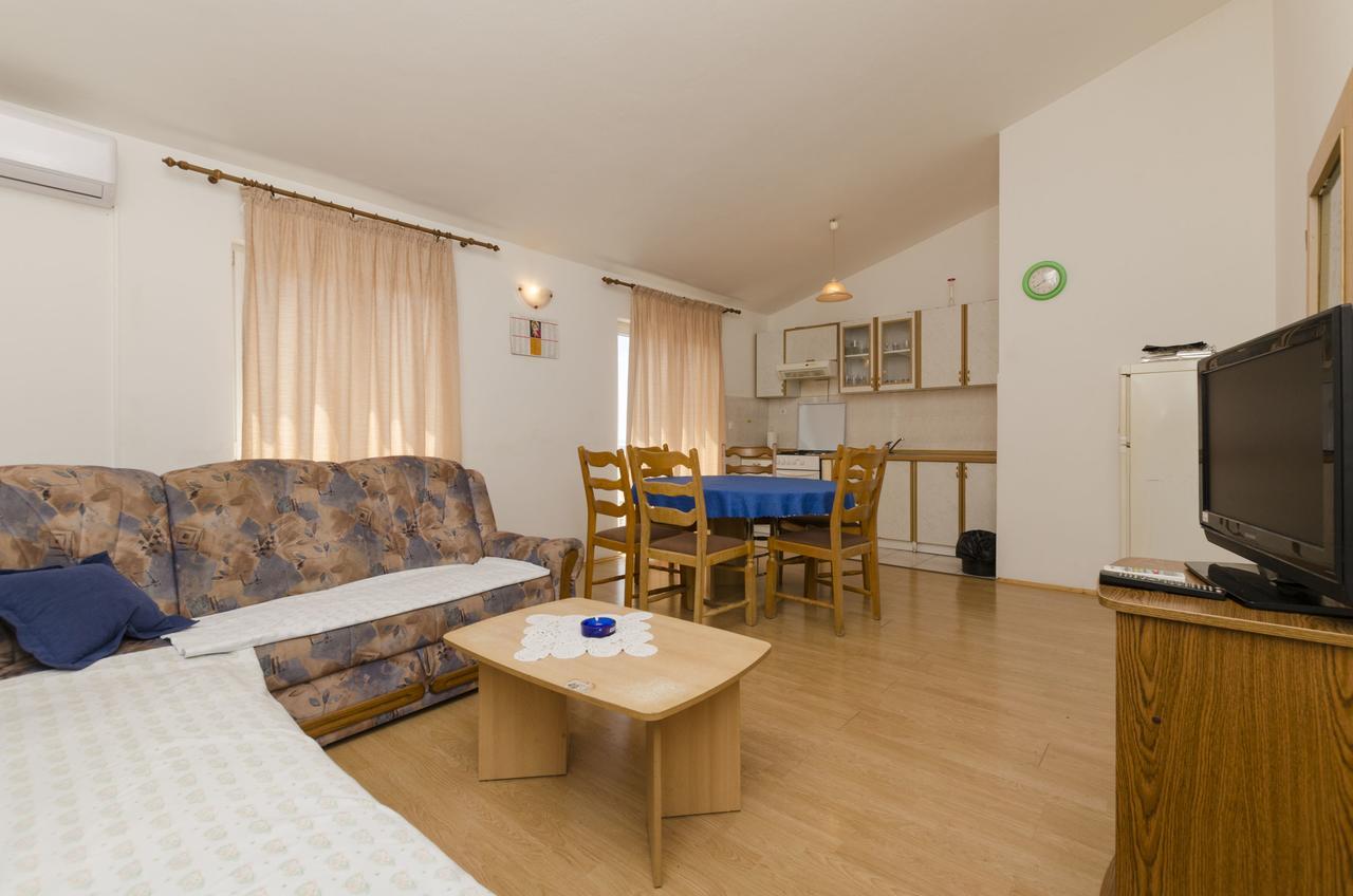 Apartments Biserka Primošten Kültér fotó