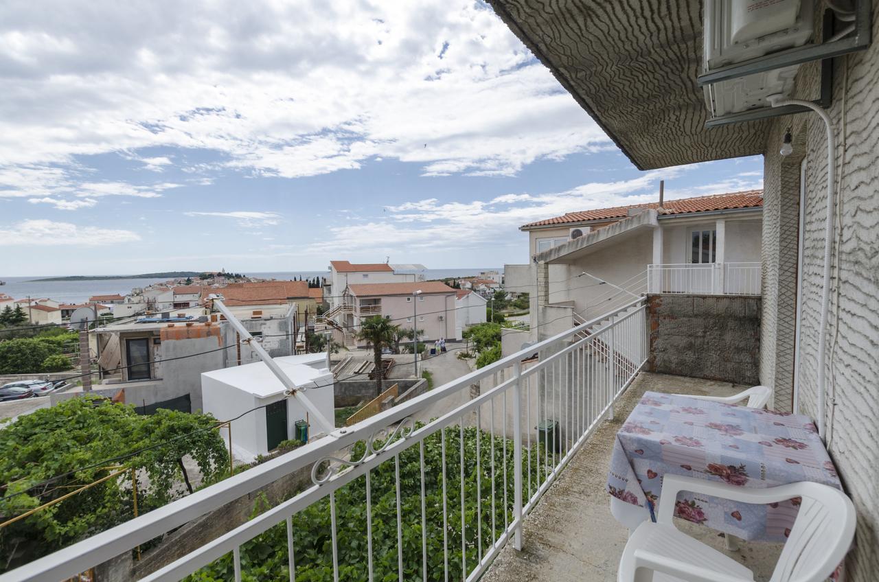 Apartments Biserka Primošten Kültér fotó